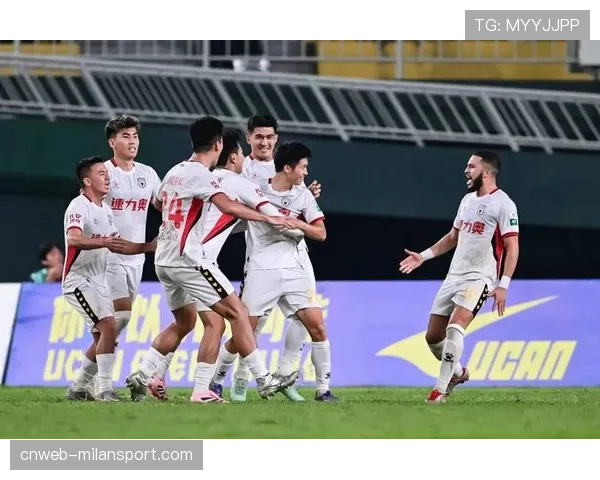 拉扬·埃尔阿兹拉克中场创造力 陕西联合进攻组织者